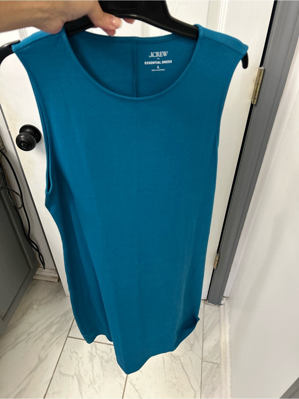 NWOT J CREW essential shift dress. - Picture 10 of 12